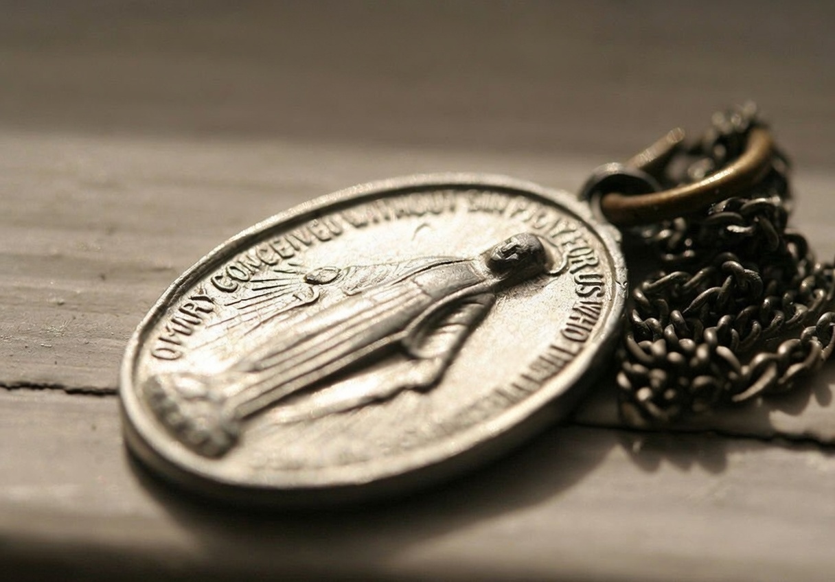 A quelle occasion offrir une médaille de la Vierge ?